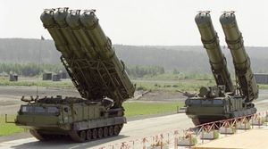 Israël aurait bombardé les S300 syriens à Damas!!! (Irib)