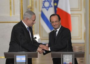 François Hollande, généreux envers les victimes de la Shoah, intraitable avec les descendants d’esclaves (Panamza)