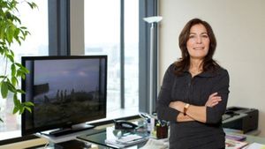 Mémona Hintermann : «Les télés ont peur de montrer des Noirs et des Arabes» (Le Figaro)