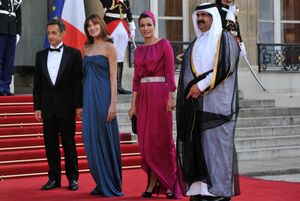 Un livre explosif sur les relations consternantes entre le Qatar et Sarkozy (Tunisie Secret)