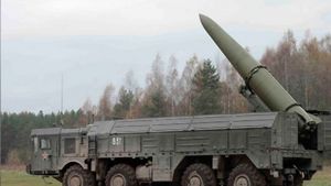 Des bombardiers stratégiques russes bientôt déployés en Crimée pour des manoeuvres (AFP)