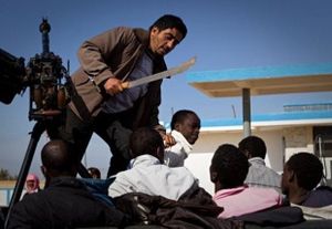 Après avoir contribué à l'avènement des djihadistes en Libye, Sarkozy condamne les attentats de Tunis
