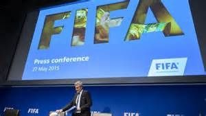 Selon Finian Cunningham, les arrestations des officiels de la Fifa en Suisse visent la Russie et sont un autre exemple d'application extra-territoriale illégale des lois étatsuniennes