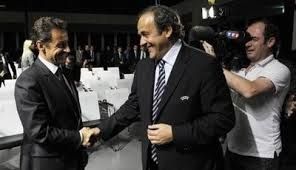Mondial au Qatar : Blatter charge Sarkozy et Platini (Le Monde)