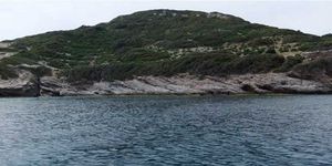 Grèce. Johny Depp profite de l'aubaine et s'achète une île !