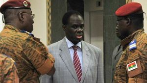 Burkina Faso : vers une sortie de crise ? Le point sur la situation : Accord entre forces armées et retour de Kafando.