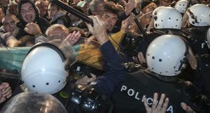 Manifestants au Monténégro: "Jamais dans l'Otan" (Sputniknews)