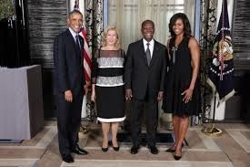 Investiture d'ADO : Washington pousse Paris hors de la photo (LdC)