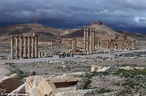Selon FNA, le Hezbollah et les forces syriennes s'apprêtent à libérer Palmyre