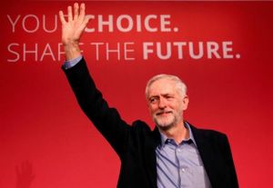 Des députés du Labor menacent de démissionner suite à l’opposition de leur leader aux bombardements britanniques en Syrie