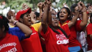 Deux défaites, mais la résistance continue. Venezuela, un premier bilan (InvestigAction)