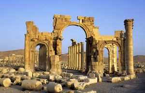 L'armée syrienne se déploie à 2 kilomètres de Palmyre