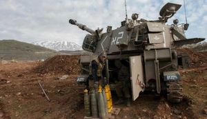 Les militaires israéliens ont tiré à l'artillerie lourde sur le Liban (Press TV)