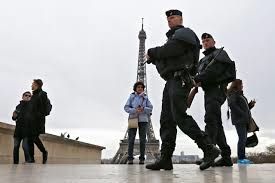 France. Vers un Etat de police et de suspicion (MdP)