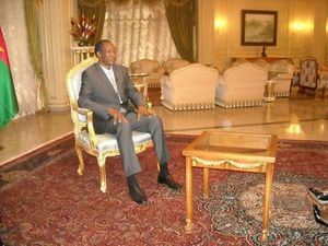 Burkina : "Voici enfin comment Compaoré a transféré 1,8 milliards vers Abidjan" (Sans-detour)
