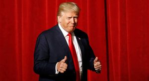 How Donald Trump defeats Hillary Clinton (Politico)
