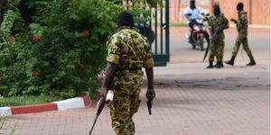 Burkina: Dix éléments de l'ex RSP mis aux arrêts 24 heures après l'attaque d'un dépôt d'armes (Connection ivoirienne)