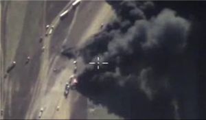Des avions de chasse syriens bombardent les citernes de pétrole de l'Etat islamique