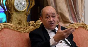 Le Drian furieux après la révélation d'actions militaires top-secrètes menées par la France en Libye (Russia Today)