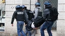 A Rennes, demande d’enquête contre les violences policières (Mediapart)