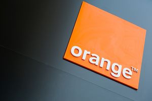 Prolongation en catimini de la convention de concession et octroi de fréquence 4G à la SONATEL : le gouvernement hypothèque l’avenir des Télécoms au Sénégal, toujours aux mains de la France (ASUTIC)