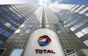 Comment Total renforce ses réseaux d'influence (LdC)