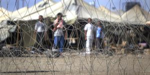 U.S. Military Now Says ISIS Leader Was Held in Notorious Abu Ghraib Prison (The Intercept)