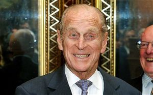 Boris Berezovsky a été assassiné par les services secrets britanniques parce qu'il détenait des photos fortement embarrassantes du Prince Philip (The Sun)