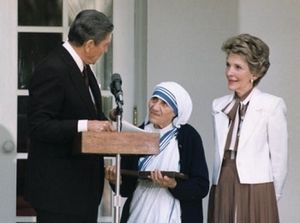 Mère Teresa : une sainte, vraiment ? (TV5 monde)