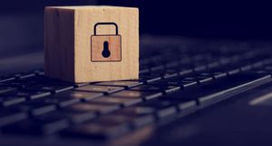 Les étranges accusations d’un cybercorbeau (Le Figaro)