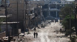 La bataille fait rage à Alep, les bombardements aériens se poursuivent (Reuters)