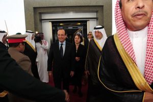 Syrie : La France adopte la cause d'Al Qaida!! (Irib)