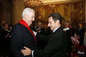 Paul Desmarais : un fantôme hante l’Europe… (BdA)