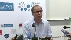 Jean Tirole, prix Nobel d’Économie 2014 : « Une taxe sur les licenciements pour garantir l’emploi ».