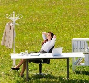 Nomadisme et sédentarité du travail : les nouvelles délocalisations.