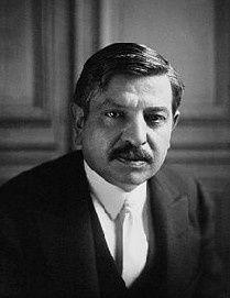 Pierre Laval était considéré avant guerre comme " Le plus brillant des socialistes de son époque"