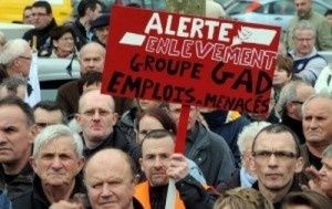 Des groupuscules derrière la colère des Bretons ? « Un chiffon rouge »