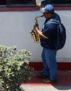 Mexico en musique : la rue vient à la fenêtre