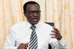 Le bûcheron du gouvernement YAYI