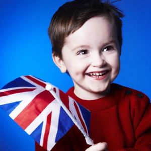Un petit Anglais sur les bancs de l’école