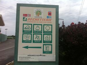 Les déchèteries deviennent payantes. Merci M. Vernin!