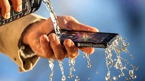 SAMSUNG Galaxy S4 Active : on en parle peu pourtant deja a la norme IP67