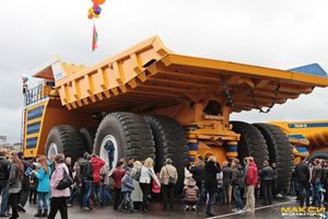 New Solutions : BELAZ 75710 - The biggest dump truck in the World designed with 3D CAD/CAM systems : Be 3D !
