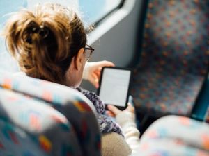 La SNCF lance sa bibliothèque digitale avec 100.000 livres