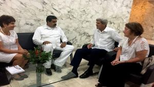 Rencontre officielle entre Maduro et Kerry à Cartagène