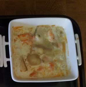 Gratin de poissons, crevettes, St Jacques.