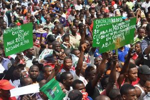 Guinée : Alpha Condé sur tous les fronts avant l’élection.