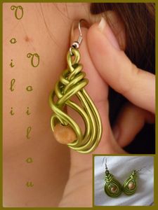 Boucles d'oreilles vertes noeud pipa