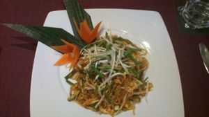 Me vs Asian Food (3)