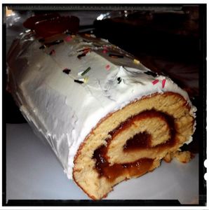 bûche à la crème de marron vanillé et abricots